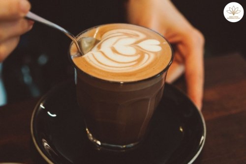 Oat-milk-becoming-more-popular-latin-america-1.jpg